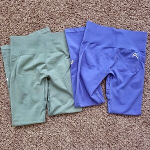 Gymshark Green and Blue Leggings no front seem